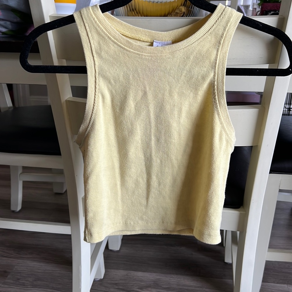Yellow tank top, very comfy and thick…